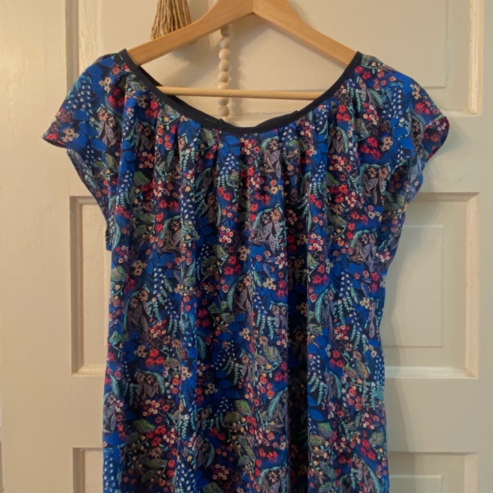 Lauren Conrad Floral Blue Women's Top